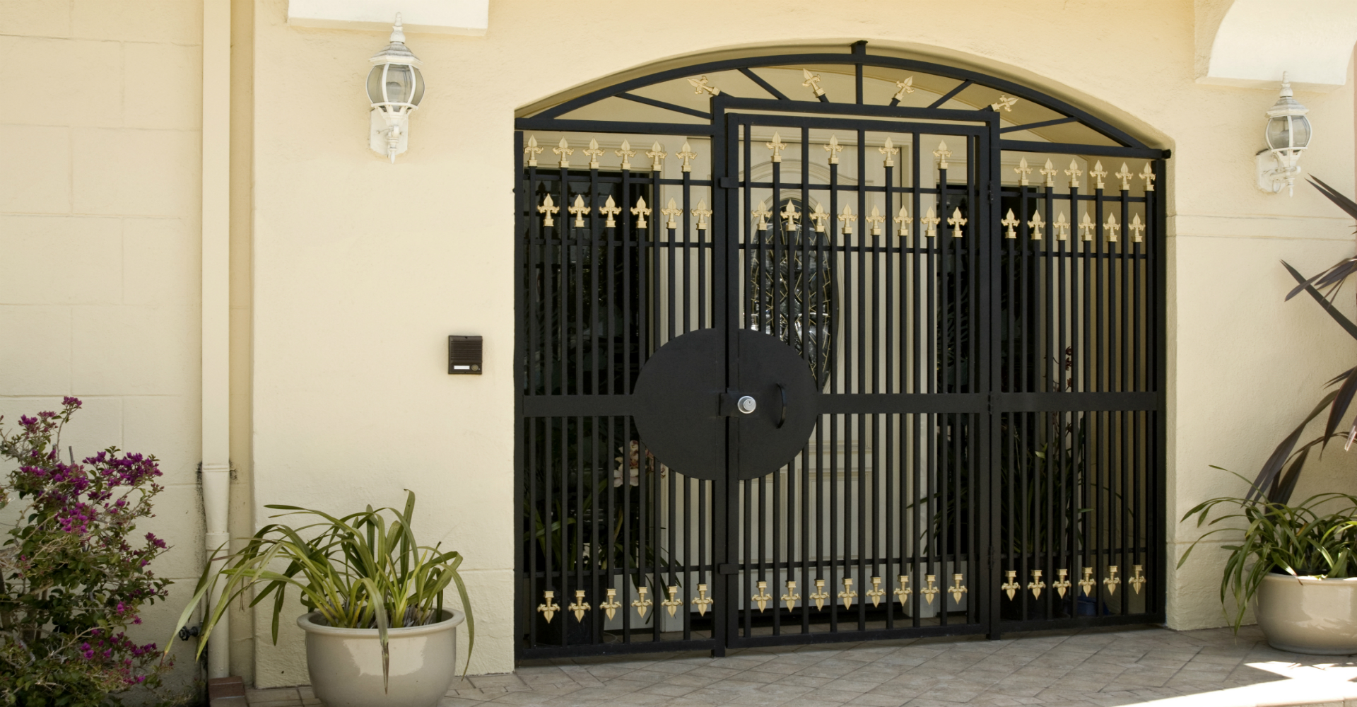 How To Choose The Right Security Gate For Your Home Garage Door Near Me